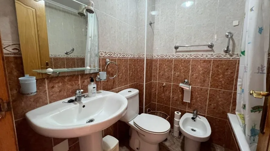Apartamento de 2 dormitorios en Torrevieja, España No. 3314