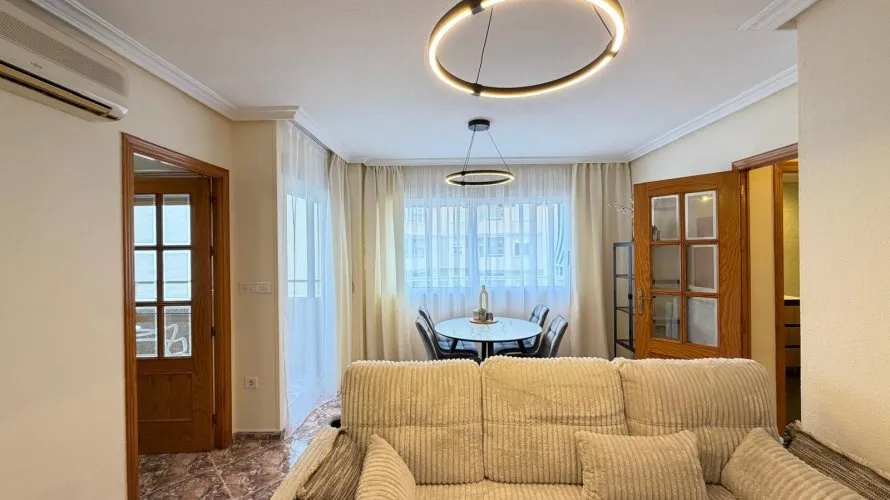 Apartamento de 2 dormitorios en Torrevieja, España No. 3407 № 24