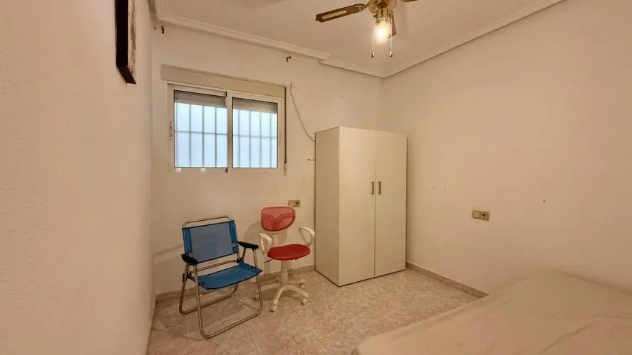 Apartamento de 2 dormitorios en Torrevieja, España No. 3312 № 17