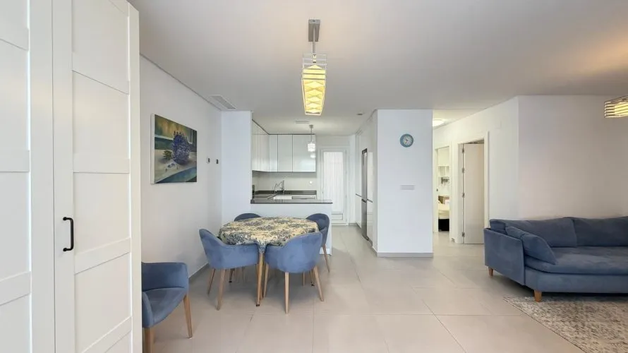 Сasa de 3 dormitorios en Torrevieja, España No. 3432 № 12