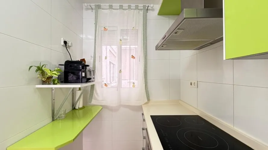 Apartamento de 2 dormitorios en Torrevieja, España No. 3386