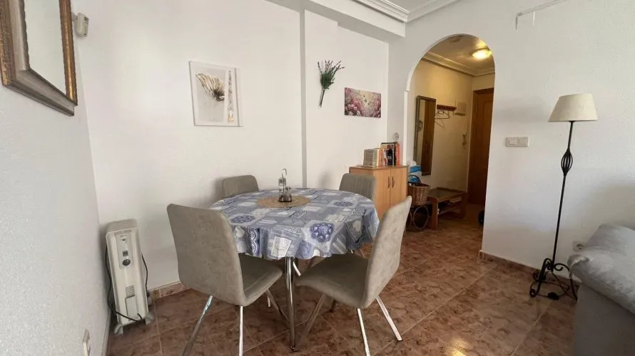 Apartamento de 2 dormitorios en Torrevieja, España No. 3314 № 12
