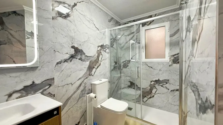 Apartamento de 2 dormitorios en Torrevieja, España No. 3294 № 3