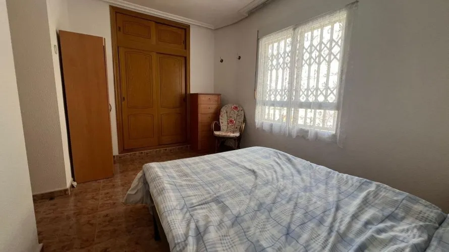 Apartamento de 2 dormitorios en Torrevieja, España No. 3314 № 4