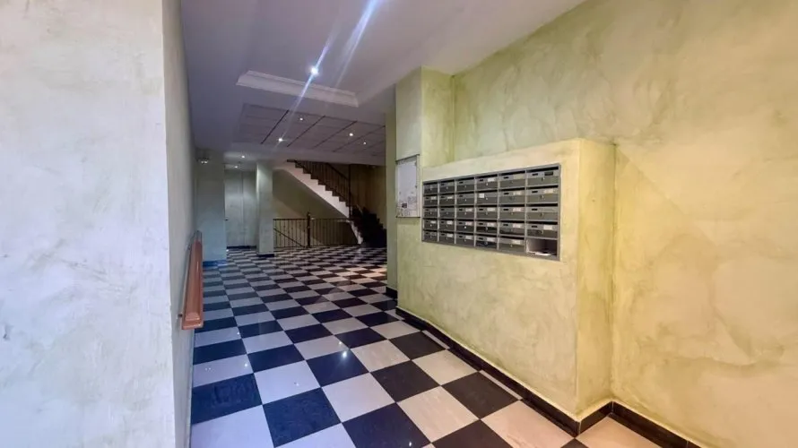 Apartamento de 1 dormitorio en Torrevieja, España No. 3486 № 2
