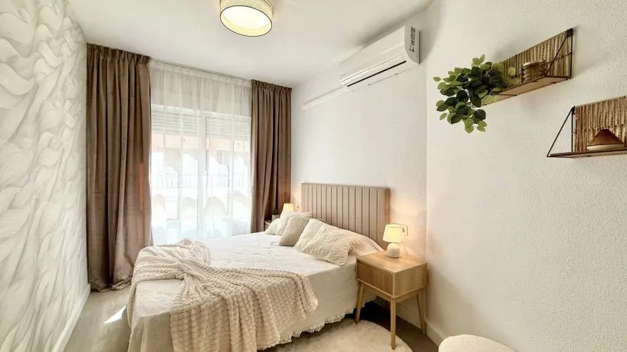 Apartamento de 1 dormitorio en Torrevieja, España No. 3336 № 18