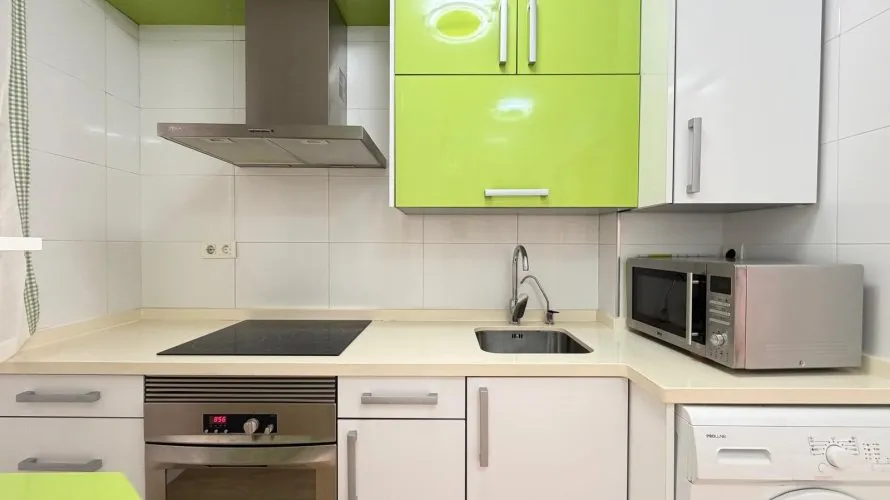 Apartamento de 2 dormitorios en Torrevieja, España No. 3386 № 1