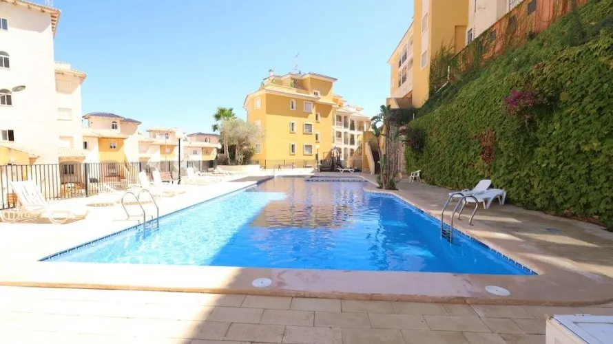 Apartamento de 2 dormitorios en Campoamor, España No. 3429 № 21