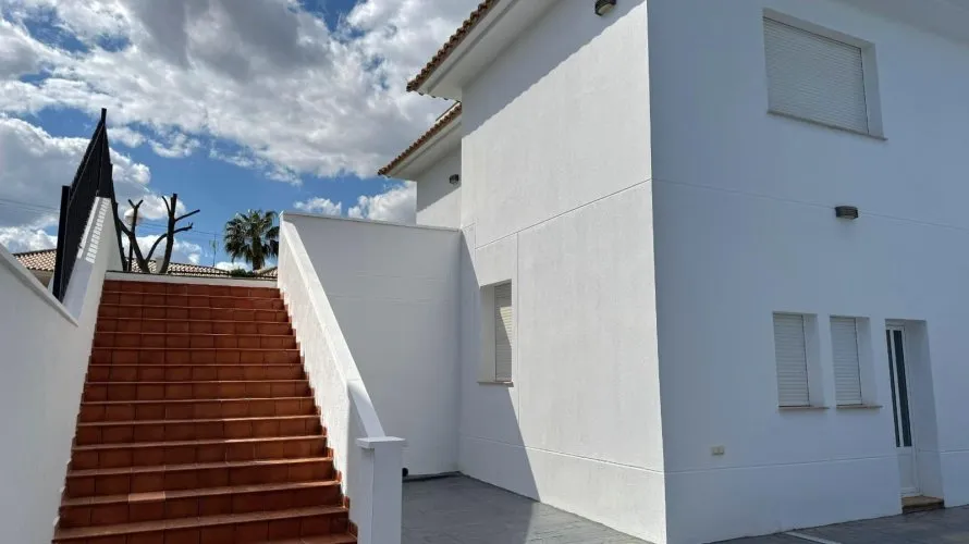 Сasa de 4 dormitorios en Totana, España No. 3316 № 25