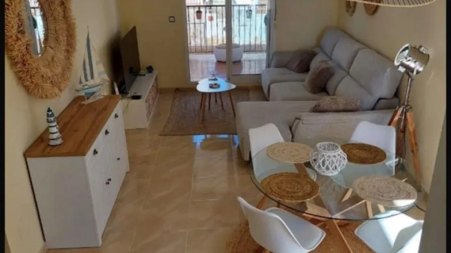 Dúplex de 2 dormitorios en San Miguel de Salinas, España No. 3591 № 10