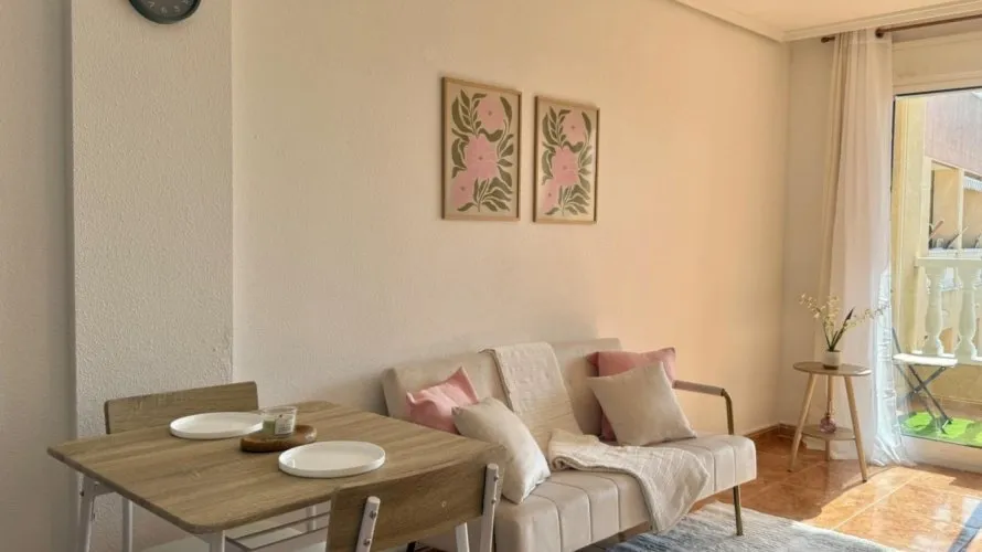 Apartamento de 1 dormitorio en Torrevieja, España No. 3580 № 11