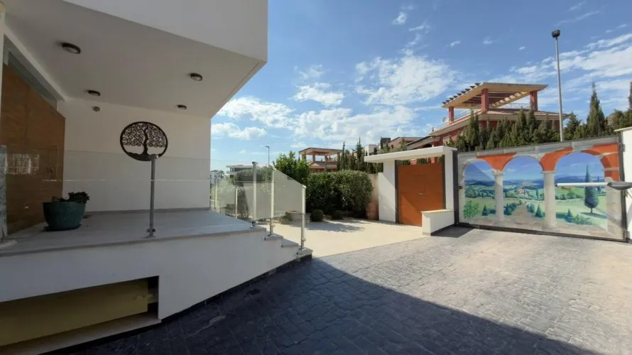 Villa de 324m² en Finestrat, España No. 3582 № 22