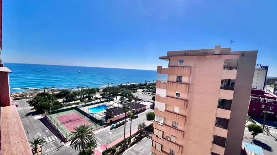 Apartamento de 65m² en Torrevieja, España No. 3607 № 1