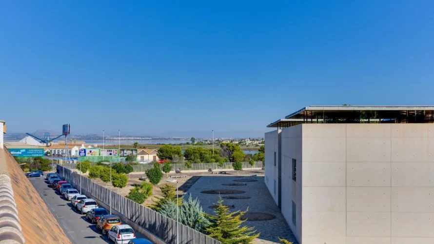 Ático de 61m² en Torrevieja, España No. 3506 № 2