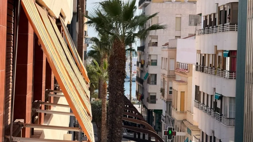 Apartamento de 3 dormitorios en Torrevieja, España No. 3569 № 28