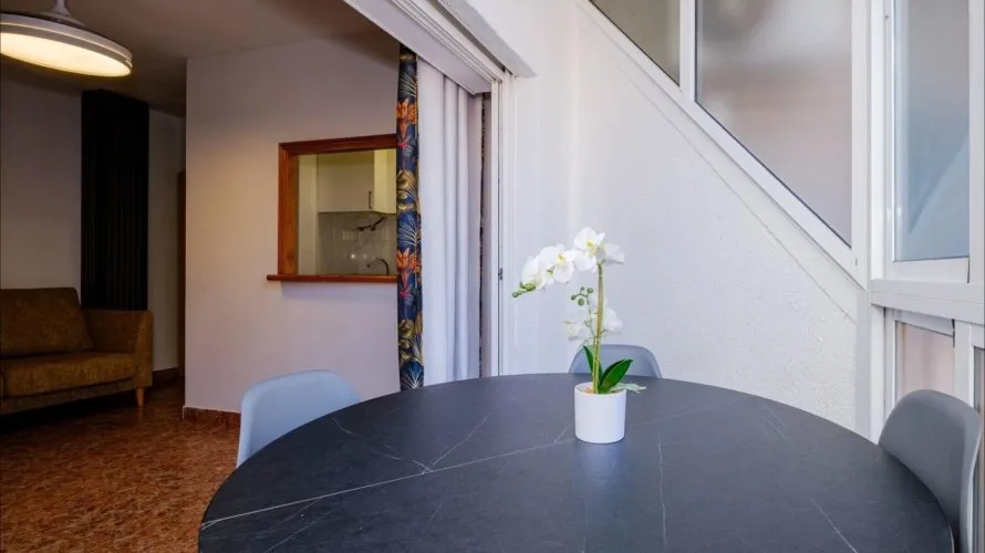 Apartamento de 1 dormitorio en Torrevieja, España No. 3625 № 1