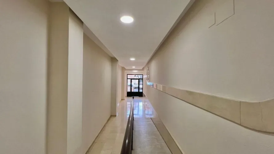 Apartamento de 2 dormitorios en Torrevieja, España No. 3590 № 25