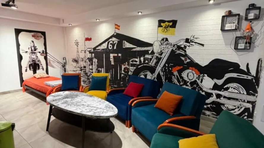 Propiedad comercial de 100m² en Torrevieja, España No. 3563 № 6