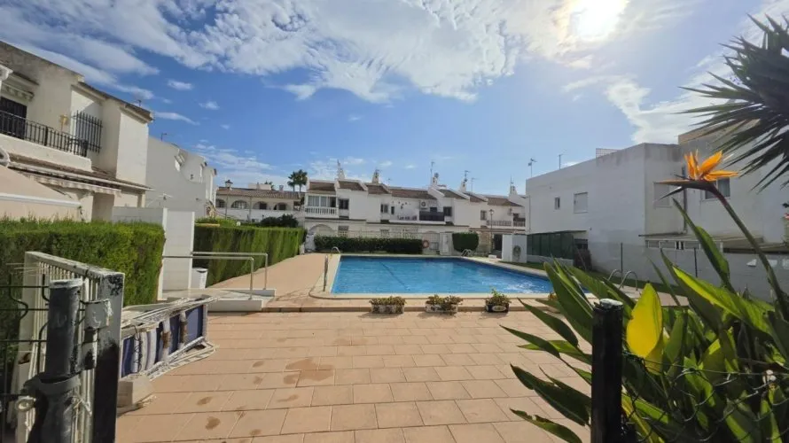 Bungalow de 1 dormitorio en Torrevieja, España No. 3547 № 27