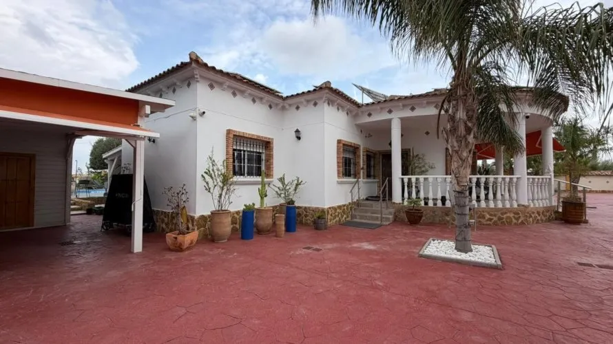 Apartamento de 4 dormitorios en Catral, España No. 3575 № 28