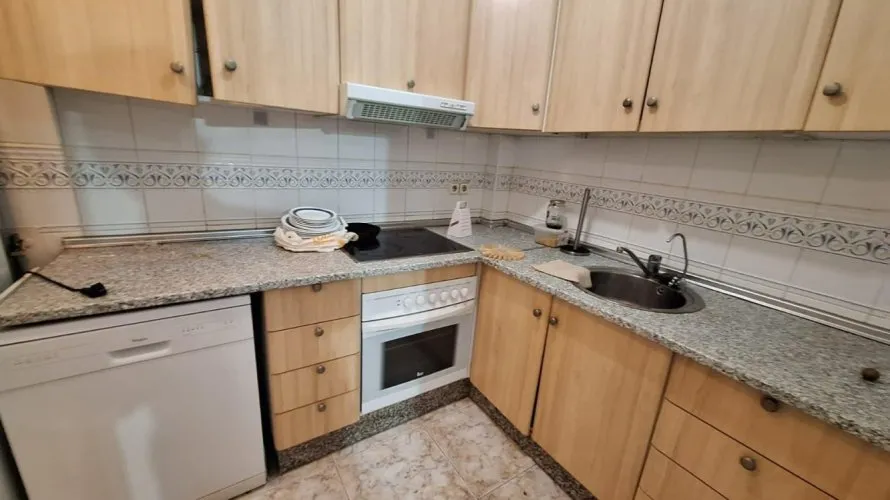 Сasa de 3 dormitorios en Torrevieja, España No. 3573 № 1