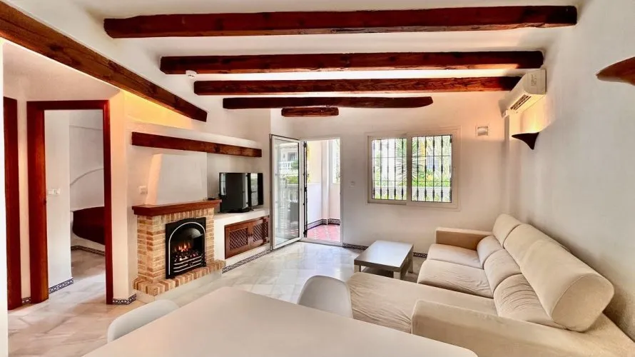 Apartamento de 2 dormitorios en Torrevieja, España No. 3598 № 19