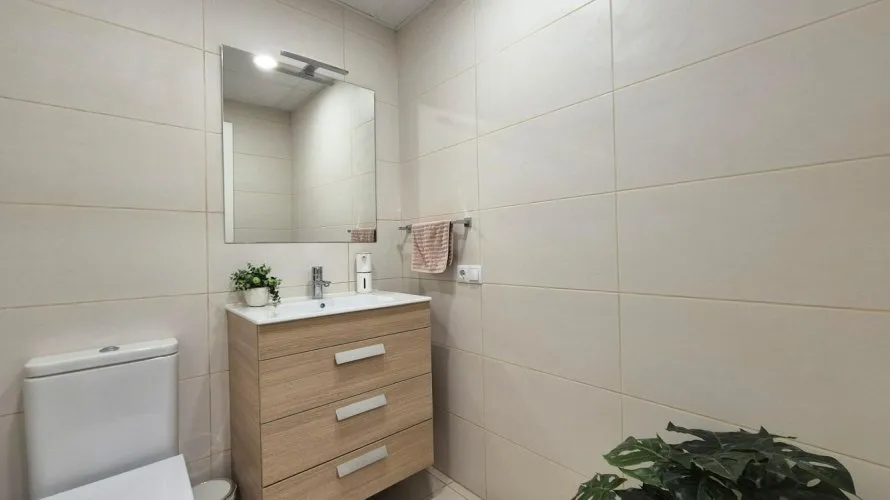 Сasa de 3 dormitorios en Alicante, España No. 3500 № 9