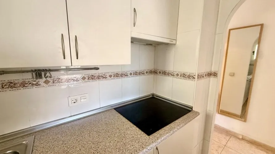 Apartamento de 1 dormitorio en Torrevieja, España No. 3579 № 14