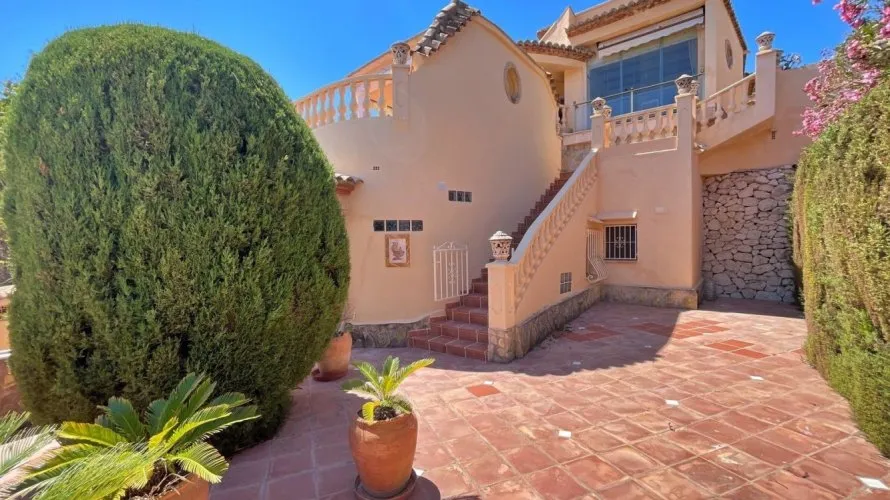 Villa de 235m² en Moraira, España No. 3627 № 5