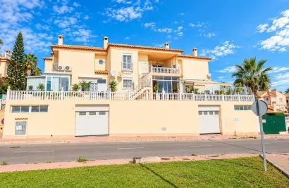 Apartamento de 75m² en Los Altos, España No. 3542