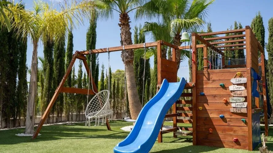 Villa de 4 dormitorios en Finestrat, España No. 3560 № 23
