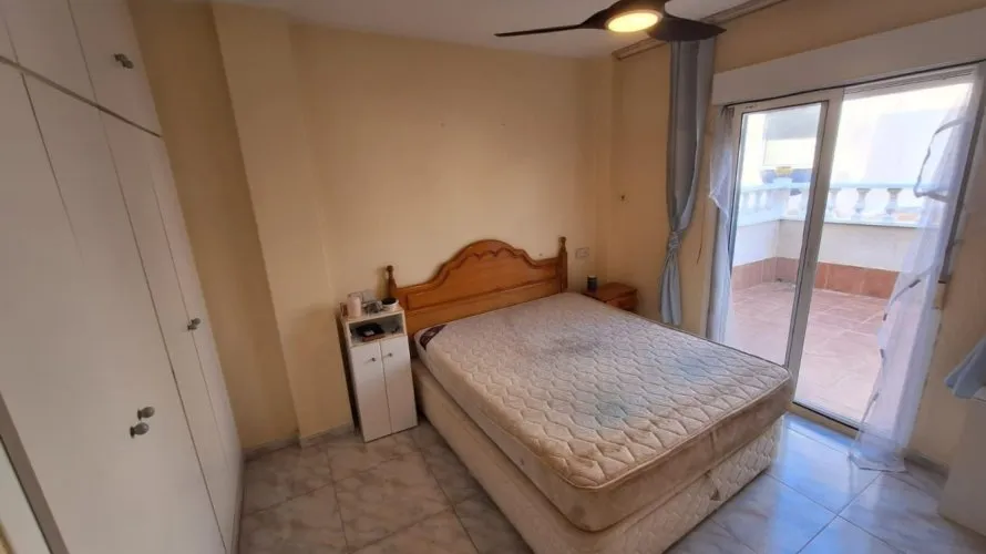 Сasa de 3 dormitorios en Torrevieja, España No. 3573 № 6