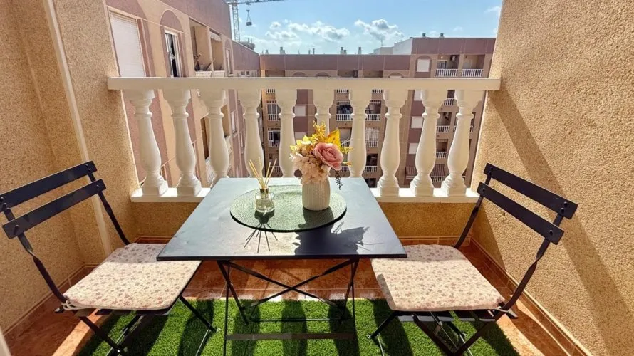 Apartamento de 1 dormitorio en Torrevieja, España No. 3580 № 6