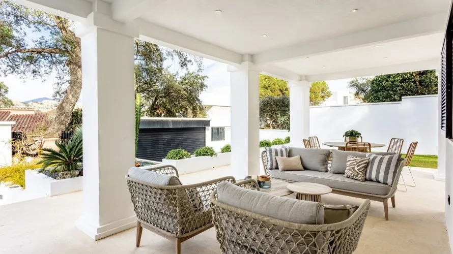Villa de 3 chambres à Marbella, Spain No. 239 № 2