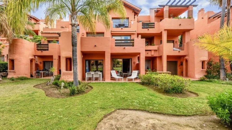 Apartment de 2 chambres à Estepona, Spain No. 468 № 17