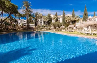 Apartment de 3 chambres à Marbella, Spain No. 301