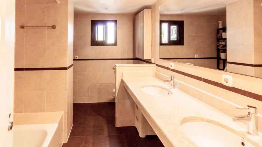 Apartment de 3 chambres à Marbella, Spain No. 301 № 12