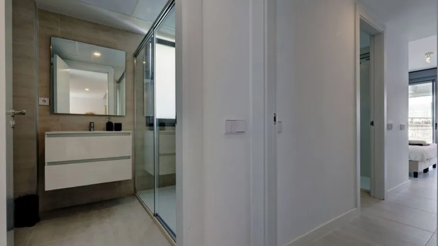 Apartment de 2 chambres à Estepona, Spain No. 862 № 1