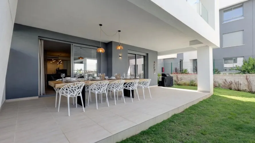 Apartment de 2 chambres à Estepona, Spain No. 862 № 11