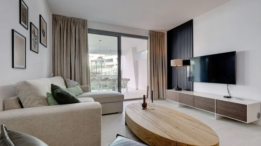 Apartment de 2 chambres à Estepona, Spain No. 862 № 20