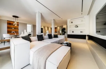 Apartment de 3 chambres à Benahavis, Spain No. 220