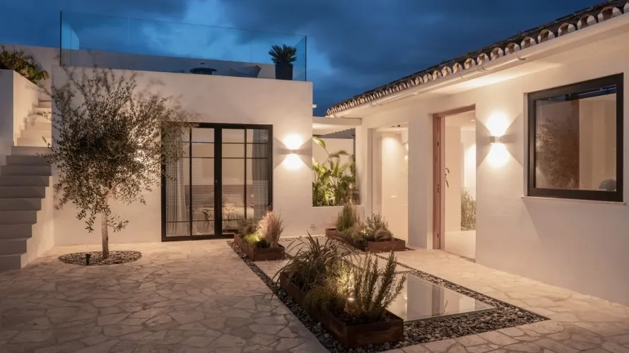 Villa de 5 chambres à Nueva Andalucia, Spain No. 216 № 18