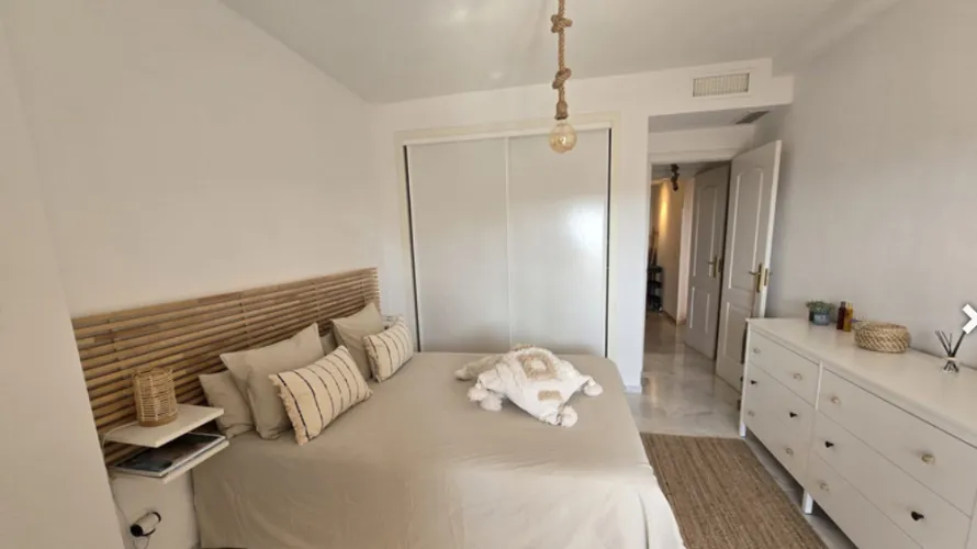 Apartment de 2 chambres à Marbella, Spain No. 973 № 8