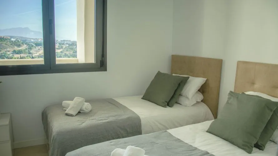 Apartment de 2 chambres à Estepona, Spain No. 603 № 8