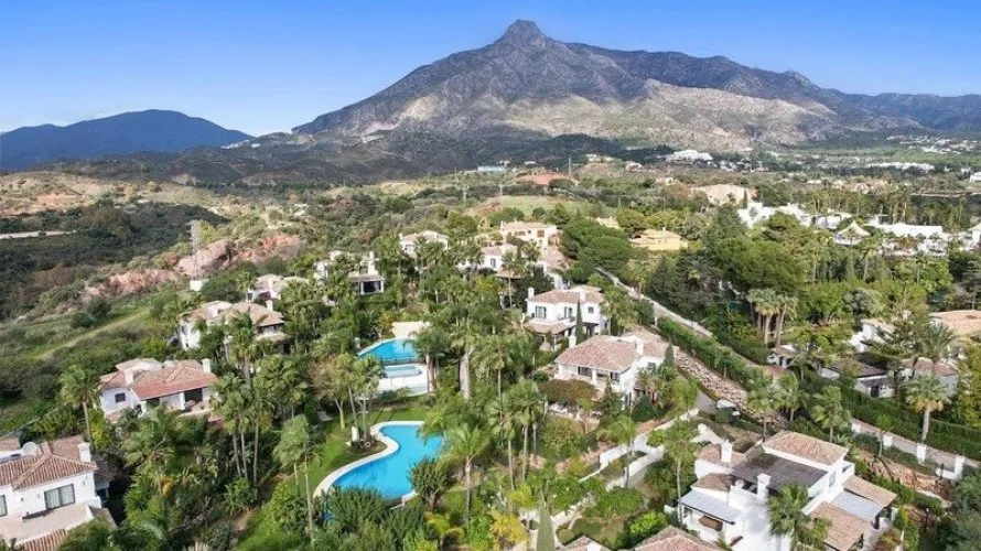 Villa de 5 chambres à Marbella, Spain No. 929 № 5