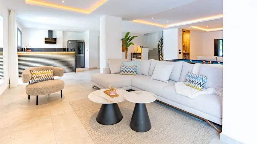 Villa de 6 chambres à Marbella, Spain No. 930 № 24