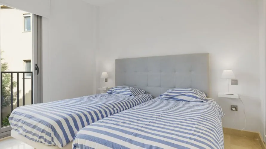 Apartment de 3 chambres à Estepona, Spain No. 616 № 13