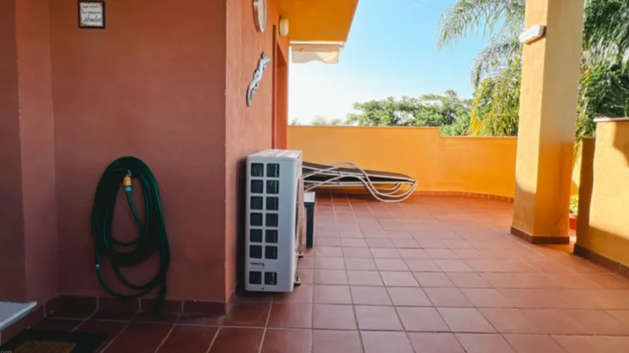 Apartment de 2 chambres à Marbella, Spain No. 1094 № 1