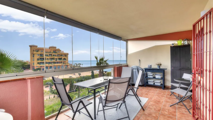 Apartment de 2 chambres à Fuengirola, Spain No. 916 № 2
