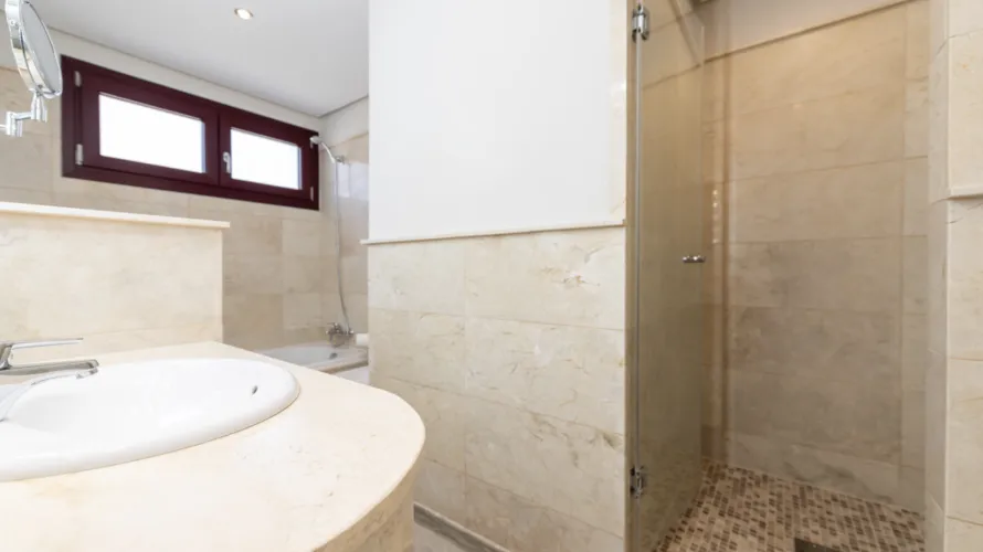 Townhouse de 3 chambres à Estepona, Spain No. 939 № 9